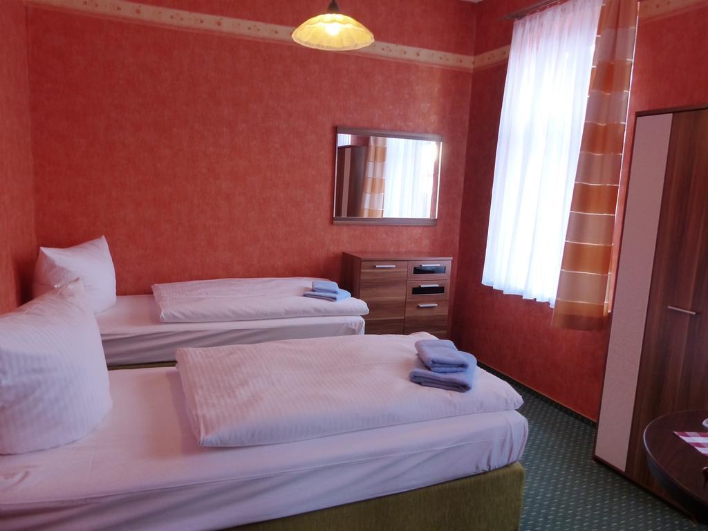Hotel Friedchen Mit Eigener Fleischerei Artern Pokoj fotografie