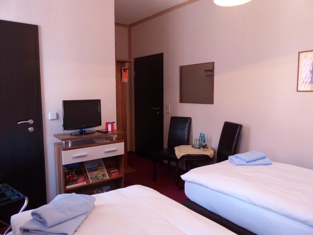 Hotel Friedchen Mit Eigener Fleischerei Artern Pokoj fotografie