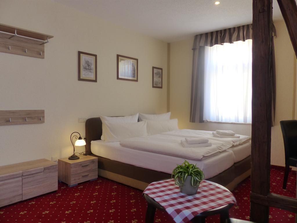 Hotel Friedchen Mit Eigener Fleischerei Artern Exteriér fotografie