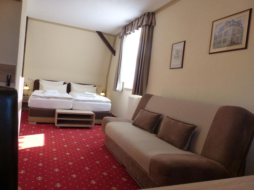 Hotel Friedchen Mit Eigener Fleischerei Artern Exteriér fotografie