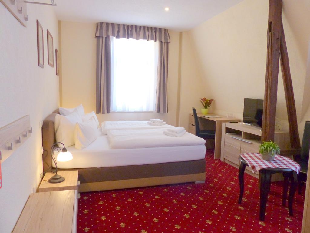 Hotel Friedchen Mit Eigener Fleischerei Artern Exteriér fotografie