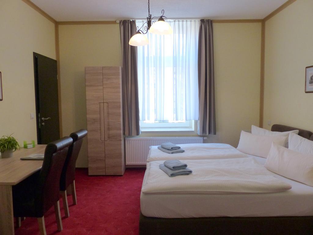 Hotel Friedchen Mit Eigener Fleischerei Artern Exteriér fotografie